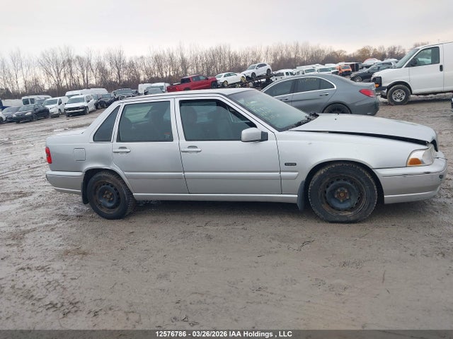 1998 Volvo S70 მანქანა იყიდება აუქციონზე, vin: YV1LS5586W3487516, აუქციონის ნომერი: 12576786