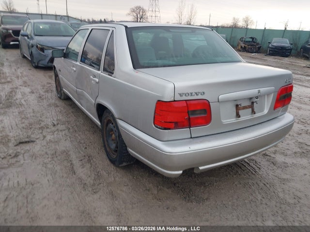 1998 Volvo S70 მანქანა იყიდება აუქციონზე, vin: YV1LS5586W3487516, აუქციონის ნომერი: 12576786