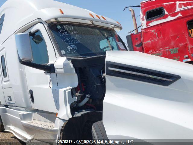 Freightliner Cascadia 126 2020 1FUJHHDR0LLKW9633 Image 14