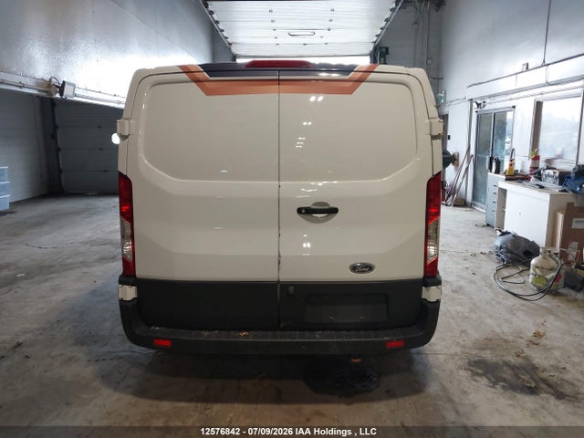 Ford Transit-150 Cargo 2020 1FTYE1Y84LKA21737 Image 17