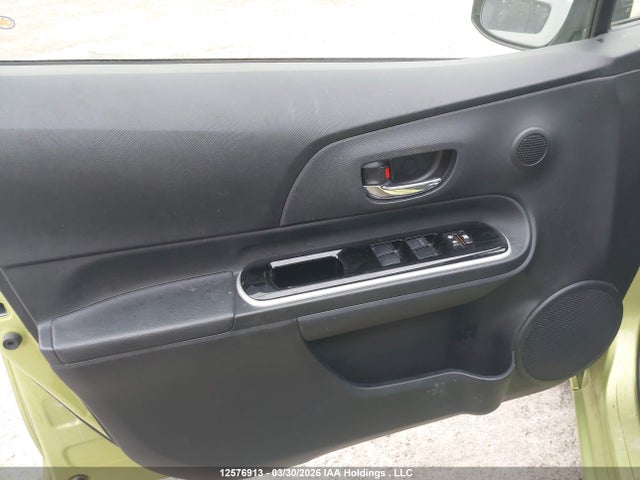 JTDKDTB30G1115952 Toyota Prius
