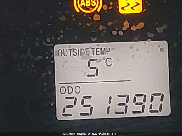 12577012 :رقم المزاد ، 2T1KE4EE2AC035779 vin ، 2010 Toyota Corolla Matrix S مزاد بيع