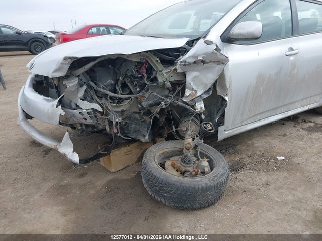 12577012 :رقم المزاد ، 2T1KE4EE2AC035779 vin ، 2010 Toyota Corolla Matrix S مزاد بيع