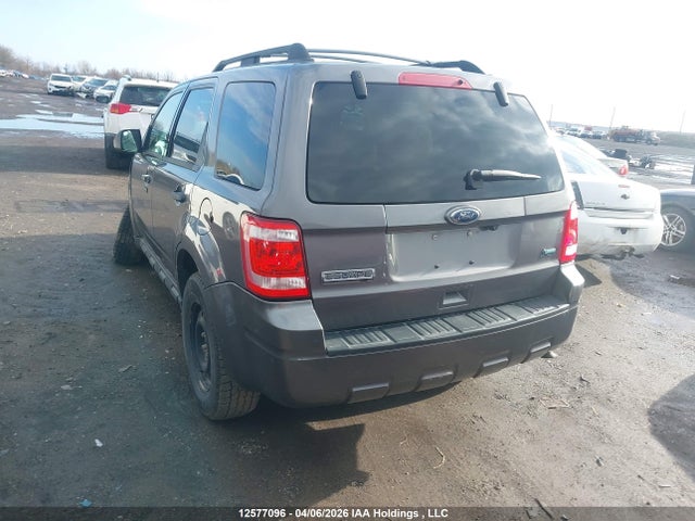 12577096 :رقم المزاد ، 1FMCU0DG9AKC74856 vin ، 2010 Ford Escape Xlt Automatic مزاد بيع