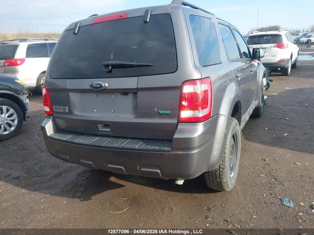 12577096 :رقم المزاد ، 1FMCU0DG9AKC74856 vin ، 2010 Ford Escape Xlt Automatic مزاد بيع