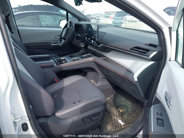 2024 Toyota Sienna მანქანა იყიდება აუქციონზე, vin: 5TDGSKFC4RS109545, აუქციონის ნომერი: 12577111