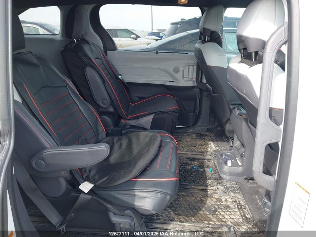 2024 Toyota Sienna მანქანა იყიდება აუქციონზე, vin: 5TDGSKFC4RS109545, აუქციონის ნომერი: 12577111