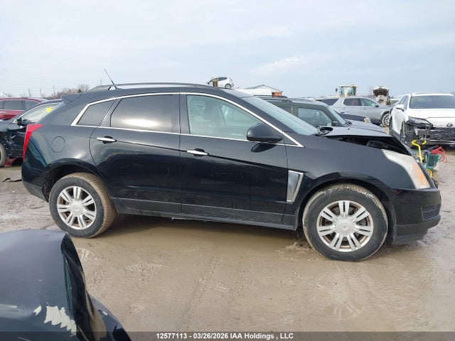 12577113 :رقم المزاد ، 3GYFNAE33ES528601 vin ، 2014 Cadillac Srx مزاد بيع