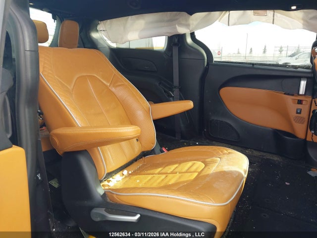 Продажа на аукционе авто 2021 Chrysler Pacifica, vin: 2C4RC3PG2MR537077, номер лота: 12562634