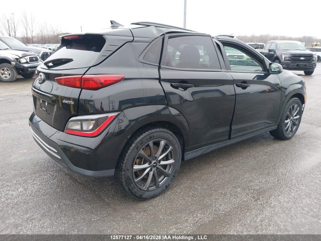 KM8K23AGXPU180649 Hyundai Kona Se