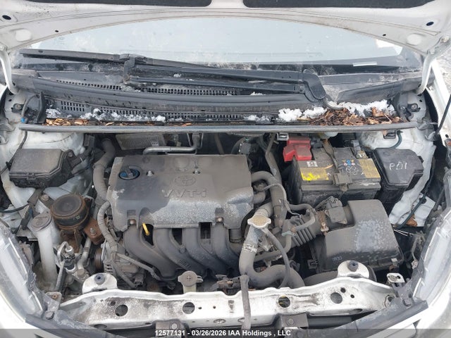 VNKKTUD34FA032326 Toyota YARIS LE