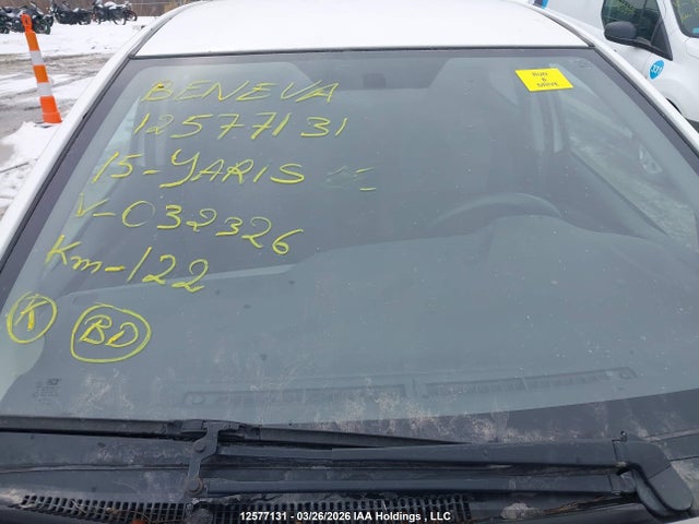 VNKKTUD34FA032326 Toyota YARIS LE