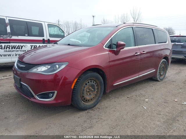 2017 Chrysler Pacifica Touring-l Plus მანქანა იყიდება აუქციონზე, vin: 2C4RC1EG3HR556024, აუქციონის ნომერი: 12577153