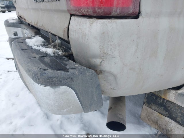 Aukcja sprzedaży 2004 Chevrolet Silverado K2500 Heavy Duty, vin: 1GCHK29114E158442, numer aukcji: 12577164