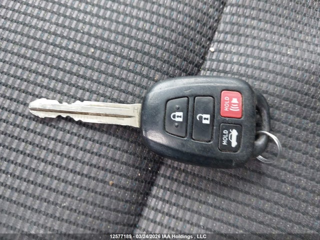 2T1BURHE9GC701864 Toyota Corolla L/le/le Pls/prm/s/s Pls