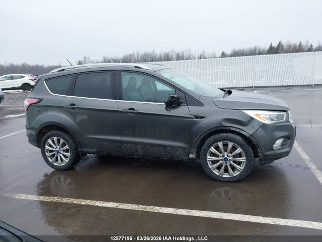 Продажа на аукционе авто 2018 Ford Escape Titanium, vin: 1FMCU9J96JUA37532, номер лота: 12577195