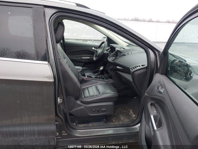 Продажа на аукционе авто 2018 Ford Escape Titanium, vin: 1FMCU9J96JUA37532, номер лота: 12577195