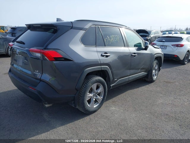 2T3BWRFV3PW163276 Toyota RAV4 LE