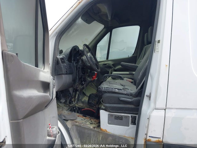 12577245 :رقم المزاد ، WD3BE8CC0B5575066 vin ، 2011 Mercedes-benz Sprinter 2500 مزاد بيع