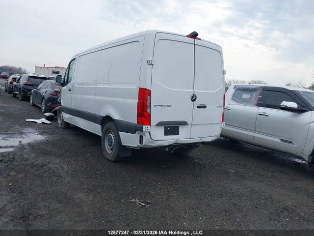 W1Y4KBHY2RP644732 Mercedes-Benz Sprinter 2500 High Roof 4-cyl Diesel/standard Roof 4-cyl Diesel
