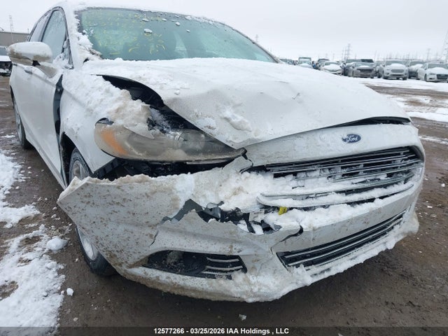 1FA6P0H75E5371887 Ford FUSION SE