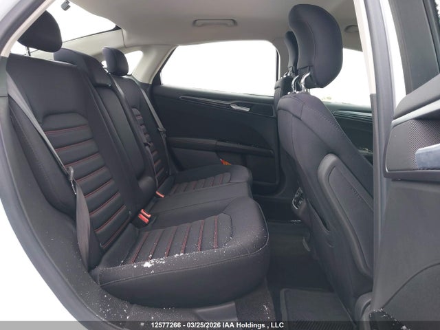 1FA6P0H75E5371887 Ford FUSION SE