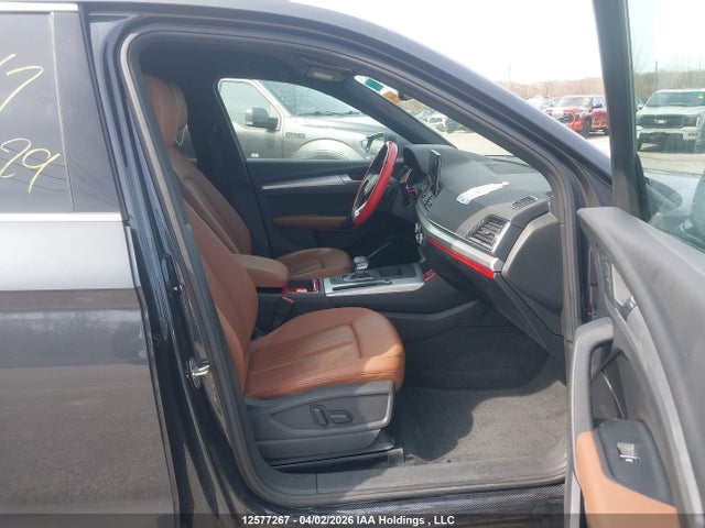 WA1AAAFY3M2041229 Audi Q5 PREMIUM