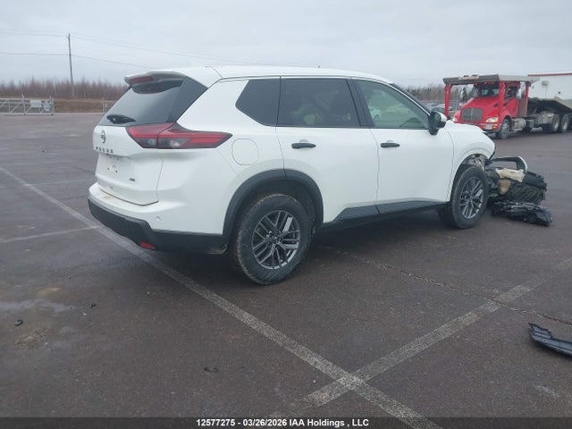 JN8BT3AB6RW422452 Nissan ROGUE S