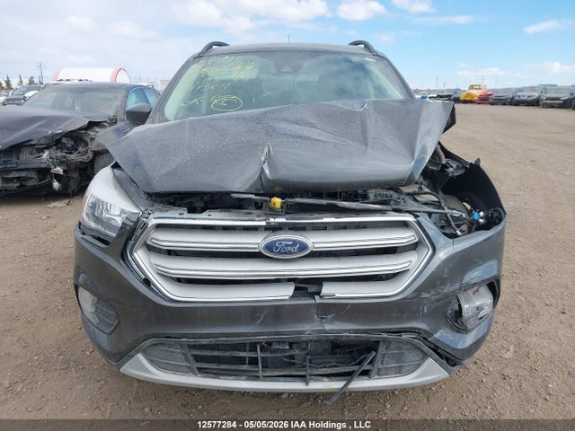 Продажа на аукционе авто 2019 Ford Escape Se, vin: 1FMCU9GD7KUB90174, номер лота: 12577284