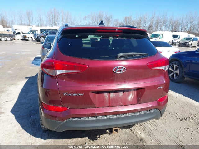 KM8J3CA45HU520869 Hyundai Tucson Limited/sport And Eco/se