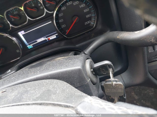 1GCVKREC0FZ223859 Chevrolet Silverado 1500 1lt/2lt