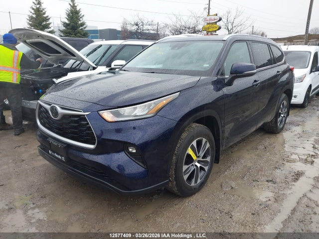 5TDGZRBH1MS543954 Toyota Highlander Xle