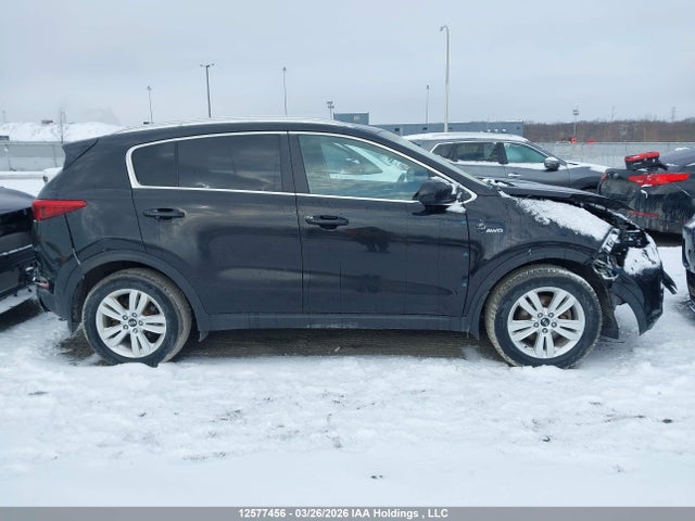 KNDPMCAC2H7135920 KIA Sportage Lx