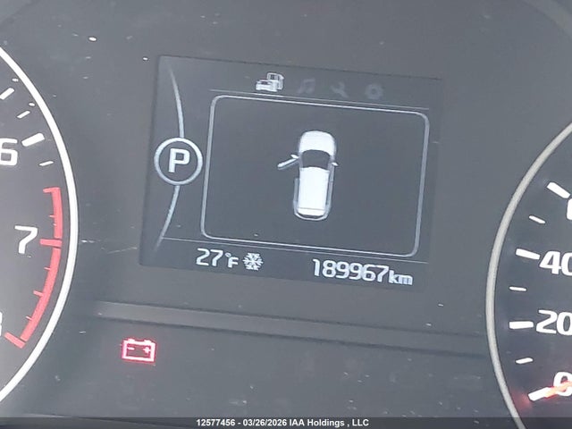 KNDPMCAC2H7135920 KIA Sportage Lx