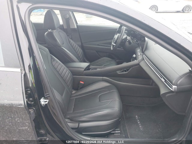 KMHLN4DG2SU868229 Hyundai Elantra Luxury