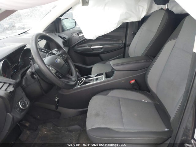 2019 Ford Escape Se მანქანა იყიდება აუქციონზე, vin: 1FMCU9GD8KUB67700, აუქციონის ნომერი: 12577581