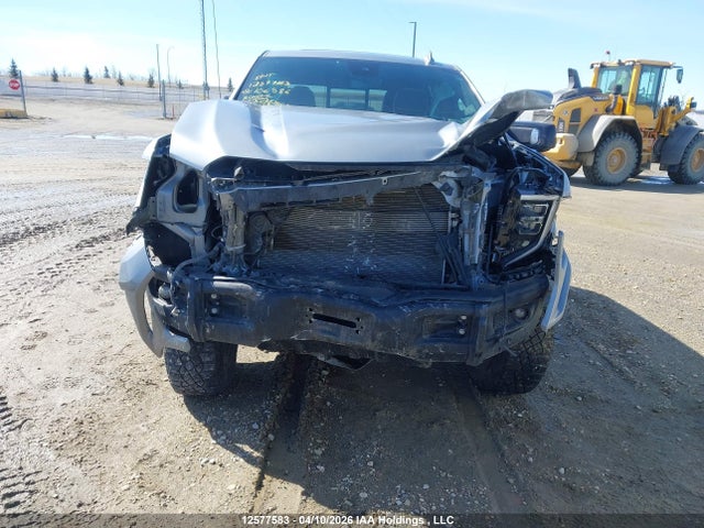 2024 Gmc Sierra 1500 At4x მანქანა იყიდება აუქციონზე, vin: 3GTUUFEL9RG106886, აუქციონის ნომერი: 12577583