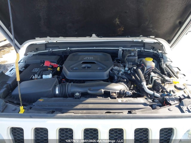 1C4HJXEN3MW863374 Jeep Wrangler Unlimited Sahara