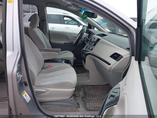 Продаж на аукціоні авто 2012 Toyota Sienna Le V6, vin: 5TDKK3DCXCS238254, номер лоту: 12577683