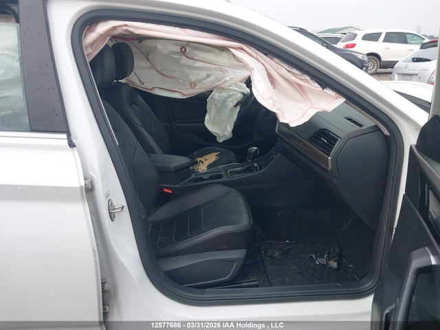 3VWG57BUXKM080834 Volkswagen Jetta 1.4 Tsi Execline