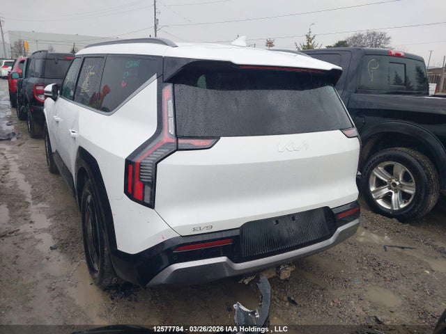 2025 Kia Ev9 მანქანა იყიდება აუქციონზე, vin: KNDADFS50S6059828, აუქციონის ნომერი: 12577784