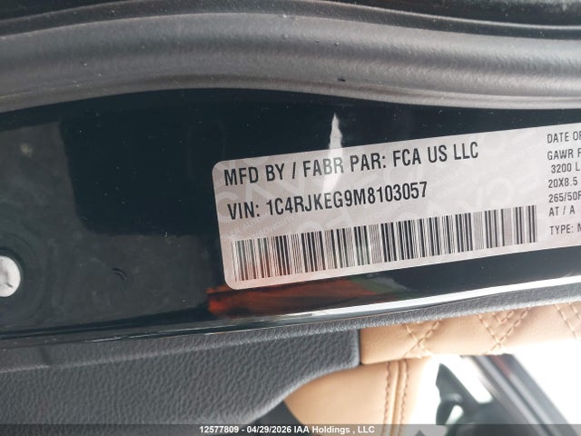 1C4RJKEG9M8103057 Jeep Grand Cherokee L Summit