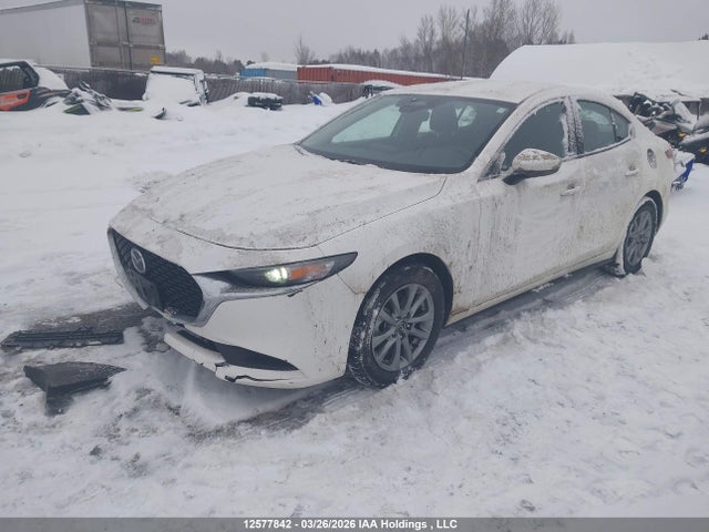 JM1BPACM2S1791301 Mazda 3 Preferred