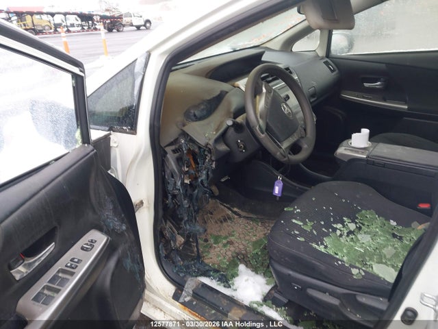 JTDZN3EU4JJ074622 Toyota PRIUS V