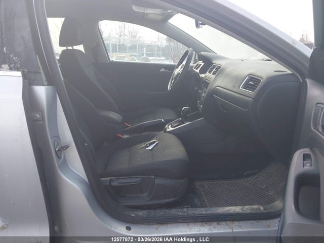 12577872 :رقم المزاد ، 3VWDX7AJ0CM341510 vin ، 2012 Volkswagen Jetta 2.5l Comfortline/2.5l Sportline مزاد بيع