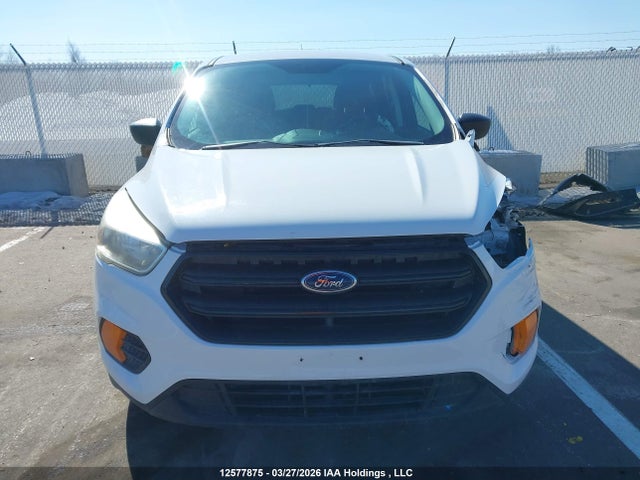 1FMCU0F7XHUC56863 Ford ESCAPE S
