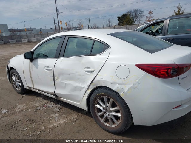 3MZBN1V79JM257076 Mazda Mazda3 50th Anniversary Edition/gs/se