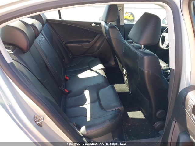 Продажа на аукционе авто 2010 Volkswagen Passat 2.0t, vin: WVWAK9AN6AE085363, номер лота: 12577920