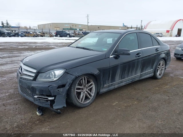 Продажа на аукционе авто 2013 Mercedes-benz C 300 4matic, vin: WDDGF8AB2DA874304, номер лота: 12577943