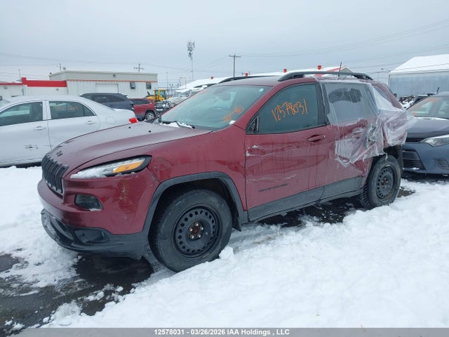 1C4PJMCX6JD597452 Jeep Cherokee North